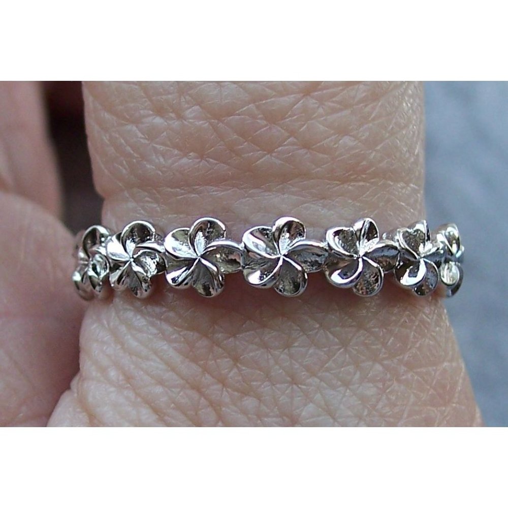 Hawaiian Plumeria Flower Eternity Band Ring 4.2 mm 925 Sterling Silver - Picture 12 of 16